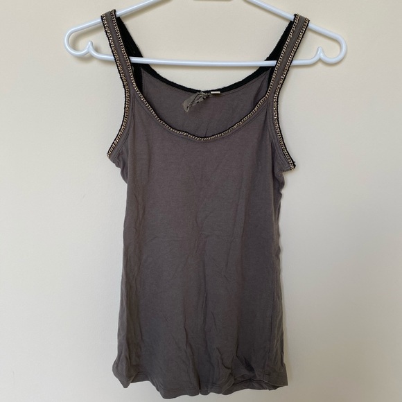 Tank top with gold chain trim - Picture 2 of 2
